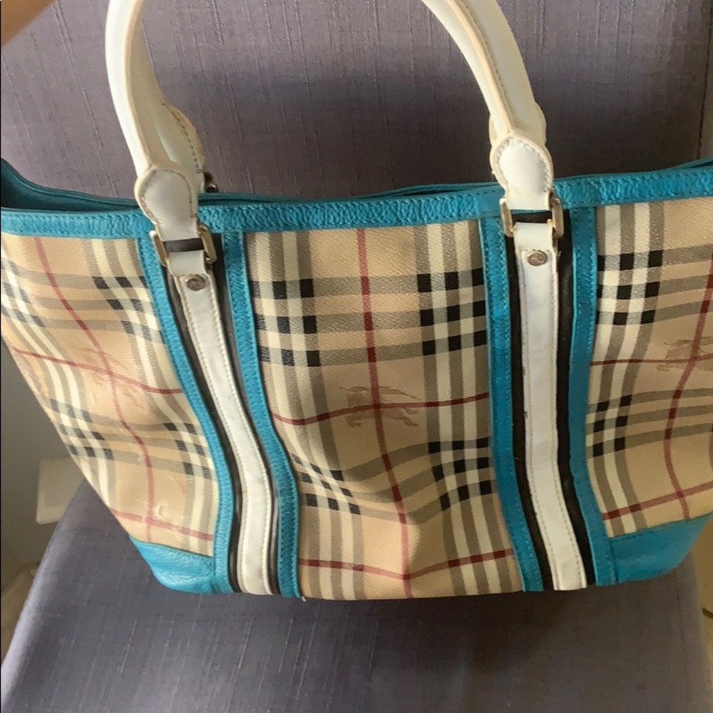 Burberry 100%Authentic bag - Picture 13 of 13